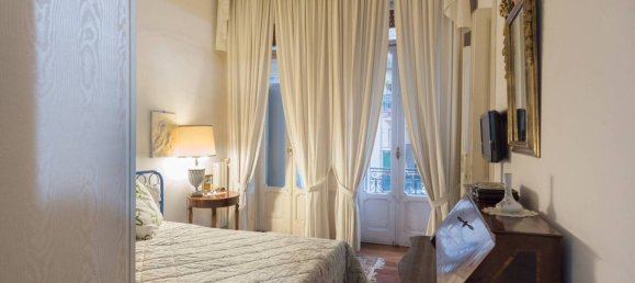 Квартира с 1 спальней в Неаполь, Италия № 81026 11