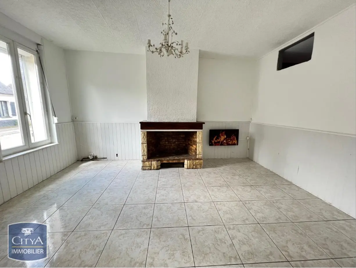 3-Zimmer Stadthaus in Origny-Sainte-Benoite, France, Nr. 160568