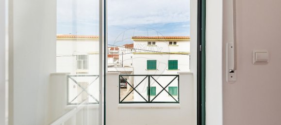 3 bedrooms House in Atouguia da Baleia, Portugal No. 30282 10