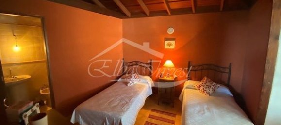 2 bedrooms House in Tenerife, Spain No. 121708 3