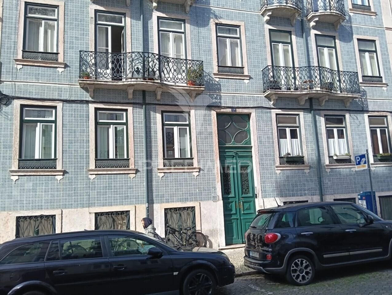6 bedrooms Apartment in Lisbon, Portugal No. 107333