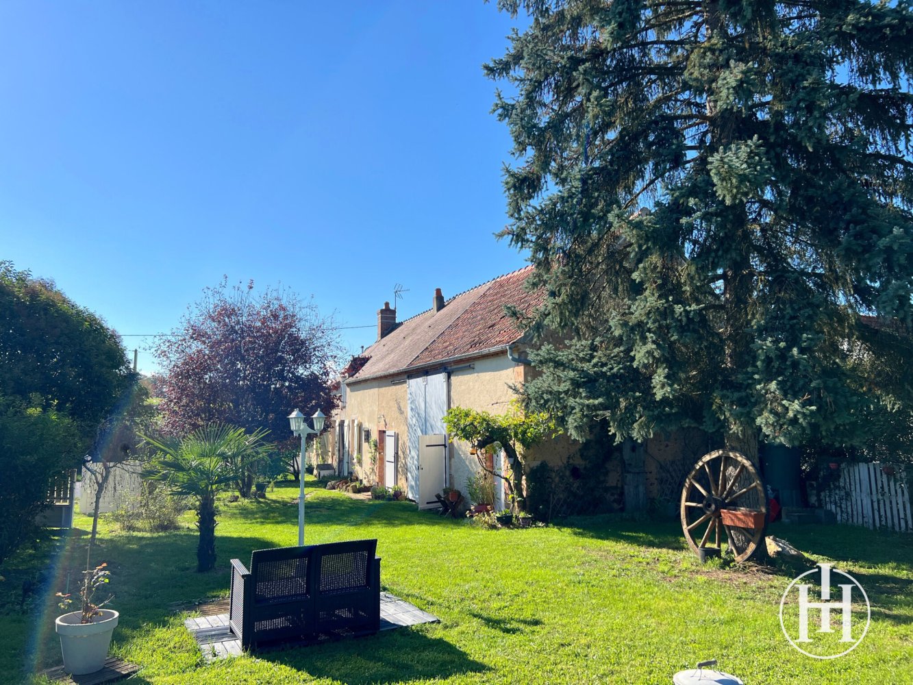 2 Schlafzimmer Haus in Saint-Vitte, France, Nr. 220759