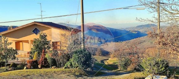 Дом с 3 комнатами в Колли Верди, Италия № 125838 2