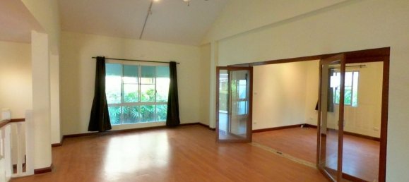 3 bedrooms House in San Sai, Thailand No. 5275 13