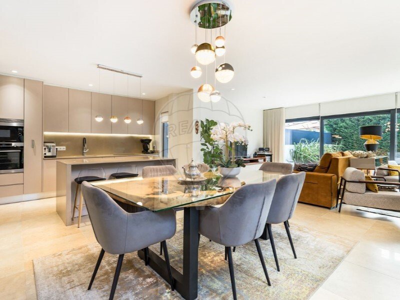 4 bedrooms House in Cascais, Portugal No. 352907