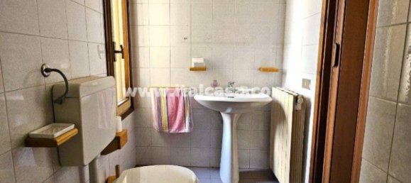 Casa de 2 dormitorios en Borgo Virgilio, Italy No. 349764 17