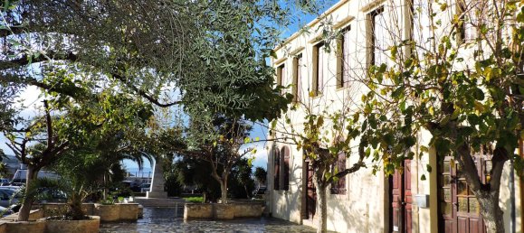 2 bedrooms Commercial property in Rethymno, Greece No. 253 3