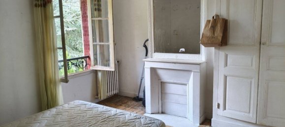 3 bedrooms Villa in Vaucresson, France No. 310018 10