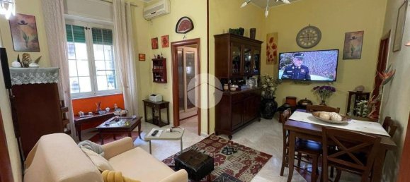 1 Schlafzimmer Wohnung in Naples, Italy, Nr. 52508 8