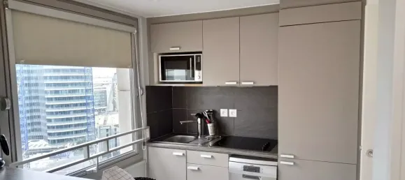 1 غرف نوم شقة في Puteaux, France رقم 180833 4