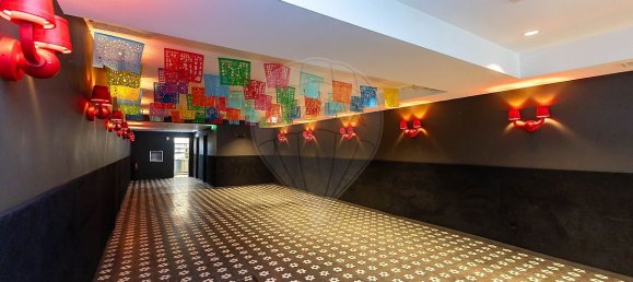 Gewerbliche Immobilie in Matosinhos, Portugal 177m², Nr. 81880 5