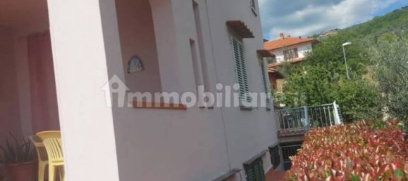 Villa de 6 dormitorios en Castelfranco Piandiscò, Italy No. 197656 4