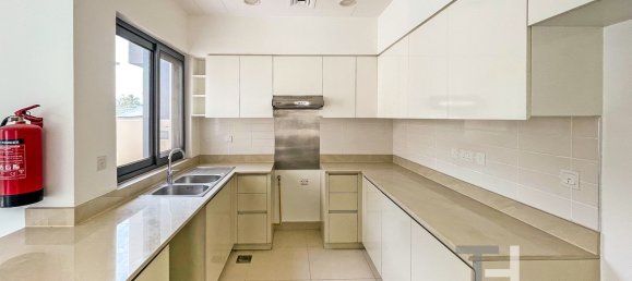 4 chambres Villa à Dubai Hills Estate, UAE No. 31358 7