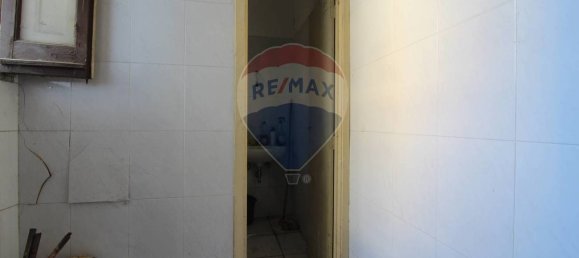 2 Schlafzimmer Gewerbliche Immobilie in Catania, Italy, Nr. 304094 3