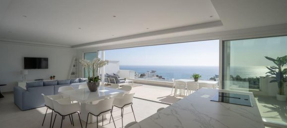 Дуплекс с 2 спальнями в Бенальмадена, Испания № 130299 8