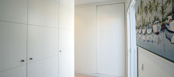 Дуплекс с 2 спальнями в Бенальмадена, Испания № 130299 11