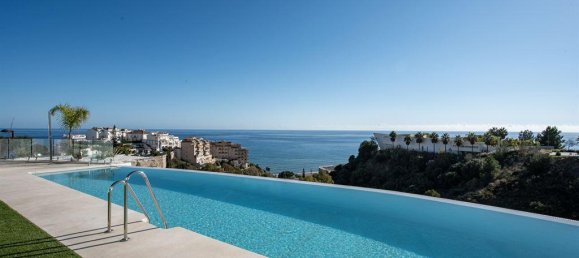 Дуплекс с 2 спальнями в Бенальмадена, Испания № 130299 18