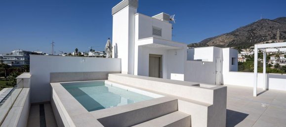 Дуплекс с 2 спальнями в Бенальмадена, Испания № 130299 15