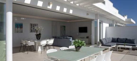 Дуплекс с 2 спальнями в Бенальмадена, Испания № 130299 17