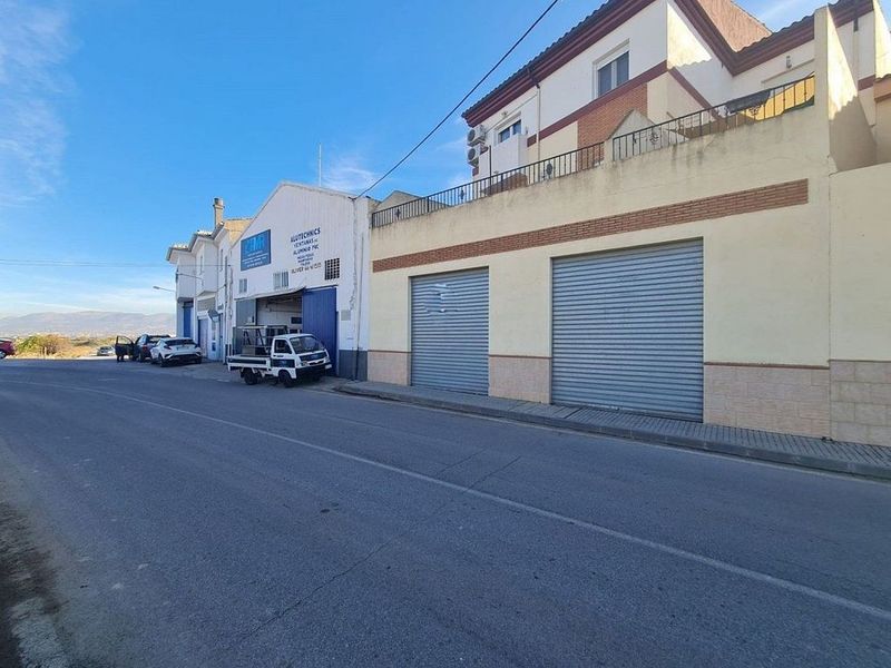 Propiedad comercial en Las Gabias, Spain No. 227921