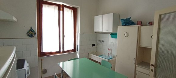 3 bedrooms Apartment in Arezzo, Italy No. 320974 7