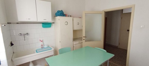 3 bedrooms Apartment in Arezzo, Italy No. 320974 8