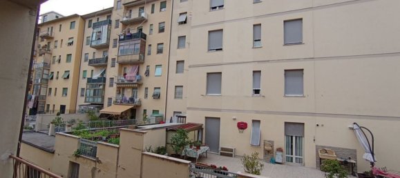 3 bedrooms Apartment in Arezzo, Italy No. 320974 16