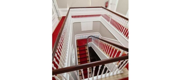 9 bedrooms Building in Porto, Portugal No. 142164 16