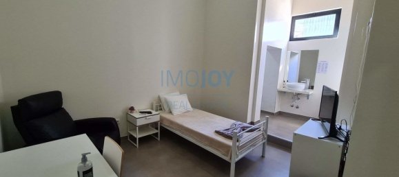 9 bedrooms Building in Porto, Portugal No. 142164 3