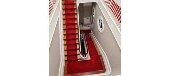 9 bedrooms Building in Porto, Portugal No. 142164 15