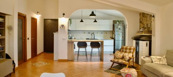 Apartamento de 3 dormitorios en Ragusa, Italy No. 350647 9