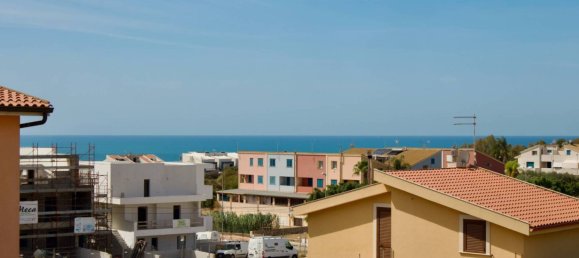 Apartamento de 3 dormitorios en Ragusa, Italy No. 350647 3