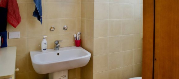 Apartamento de 3 dormitorios en Ragusa, Italy No. 350647 50