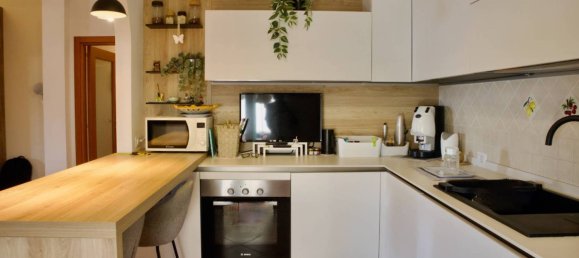 Apartamento de 3 dormitorios en Ragusa, Italy No. 350647 16