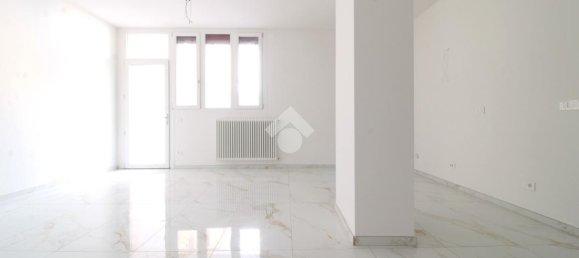 Apartamento de 3 habitaciónes en Sassuolo, Italy No. 14766 11