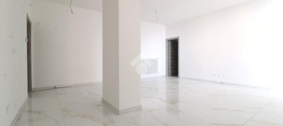 Apartamento de 3 habitaciónes en Sassuolo, Italy No. 14766 7