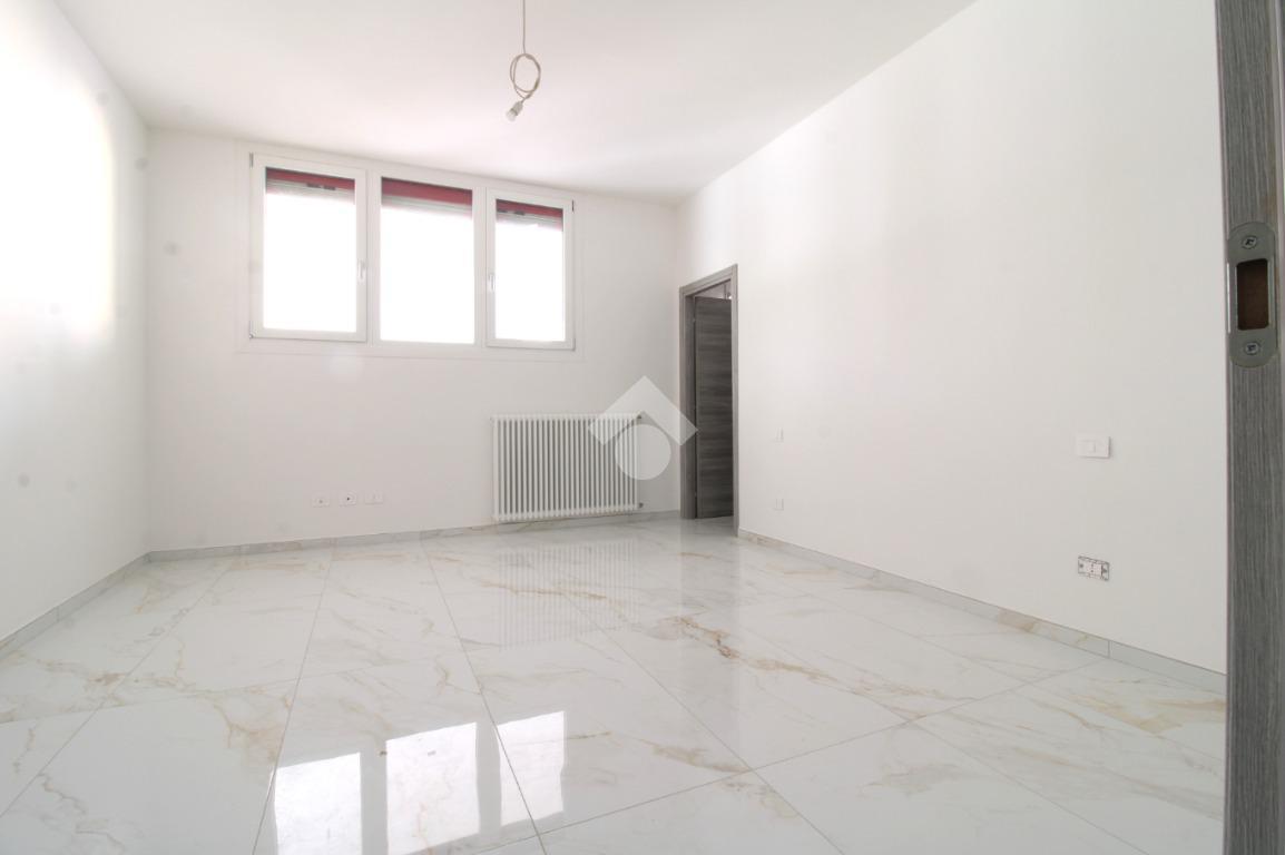 Apartamento de 3 habitaciónes en Sassuolo, Italy No. 14766