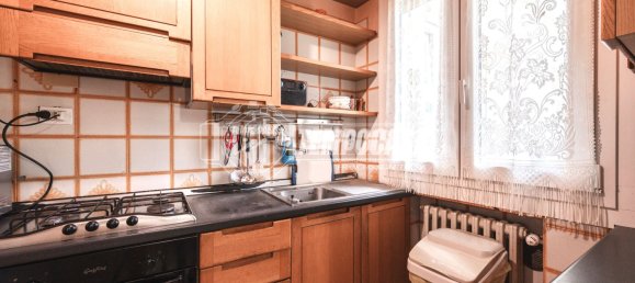 2 bedrooms Apartment in Modena, Italy No. 172798 2
