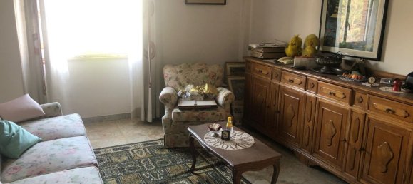 4 rooms Apartment in Latina, Italy No. 61440 2