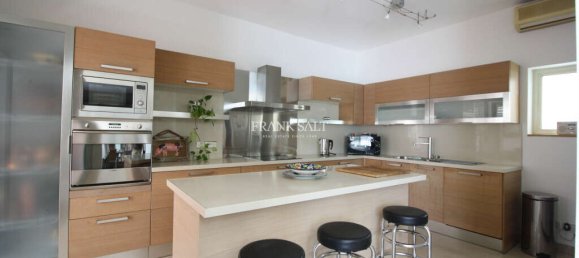 3 chambres Penthouse à Sliema, Malta No. 9668 3