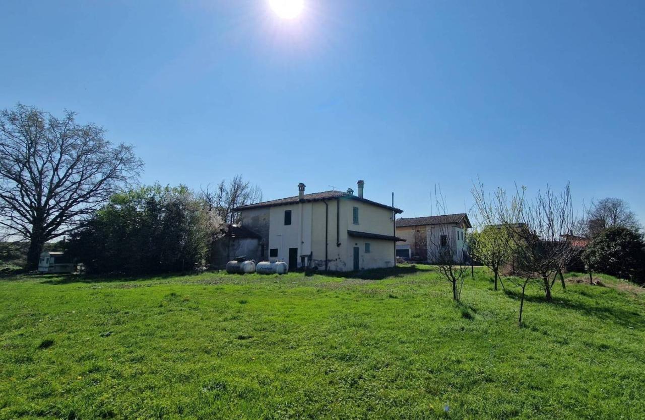 4 rooms House in Minerbio, Italy No. 37593