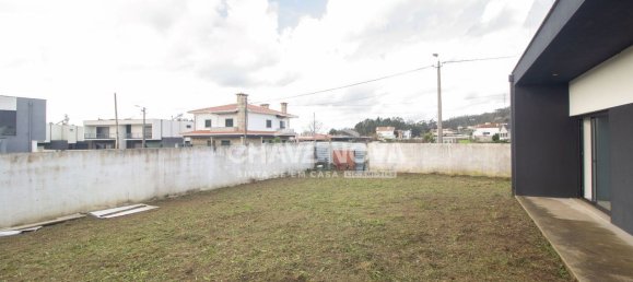 3 bedrooms House in Muro, Portugal No. 114565 9