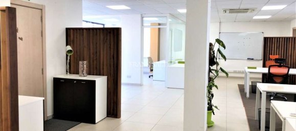110m² Office in Sliema, Malta No. 12426 2