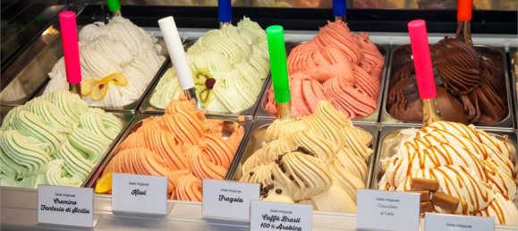 2 rooms Commercial property in Venice, Italy No. 61593 3