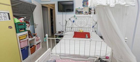 3 rooms Apartment in Genoa, Italy No. 75368 14