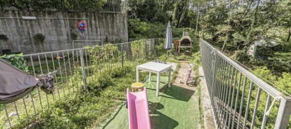 3 rooms Apartment in Genoa, Italy No. 75368 9