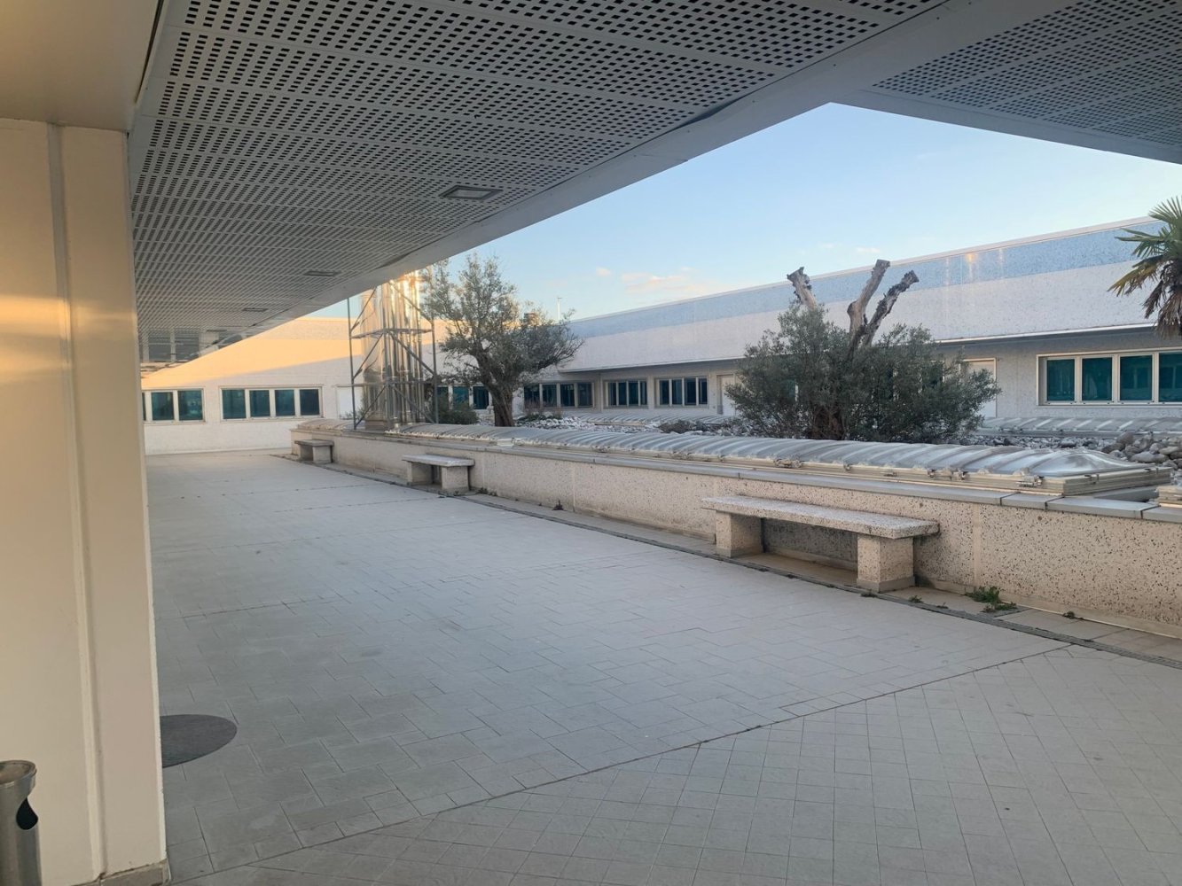 105m² Office in Castel Maggiore, Italy No. 227096