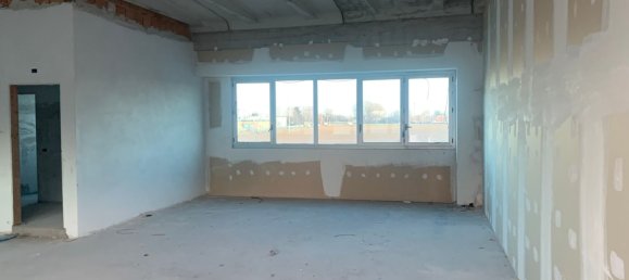 105m² Office in Castel Maggiore, Italy No. 227096 2