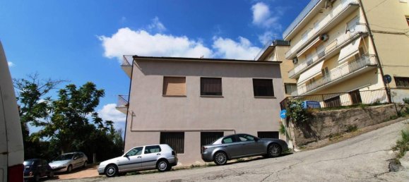 5-Zimmer Haus in Montegranaro, Italy, Nr. 169605 3