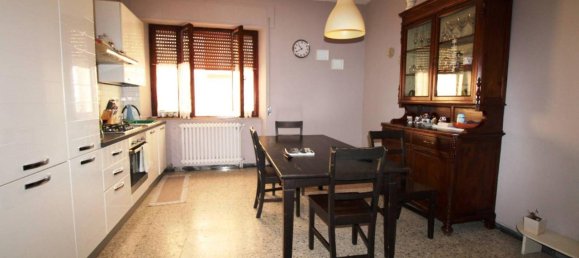 5-Zimmer Haus in Montegranaro, Italy, Nr. 169605 8